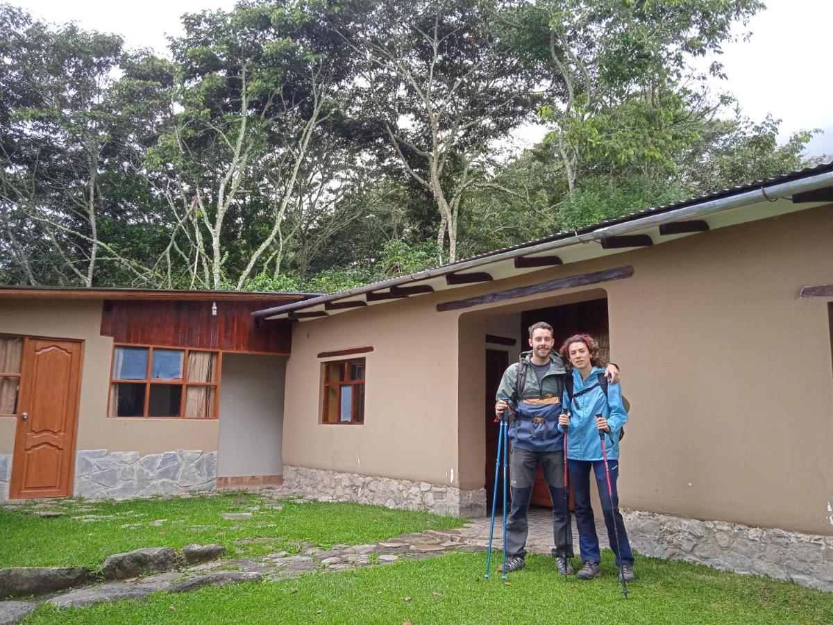Lia B&B Lucmabamba Sahuayaco Экстерьер фото