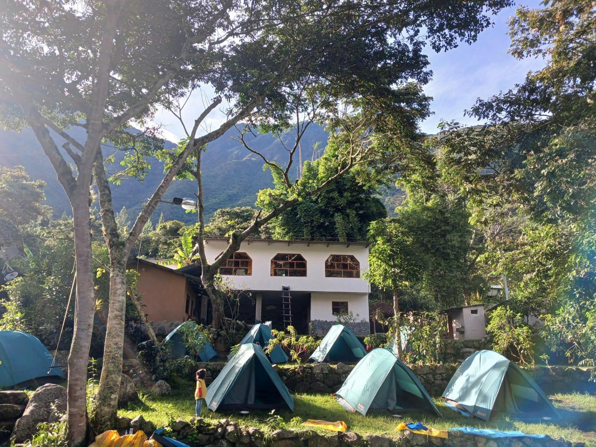 Lia B&B Lucmabamba Sahuayaco Экстерьер фото
